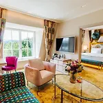 Hotel Schloss Seefels 5*
