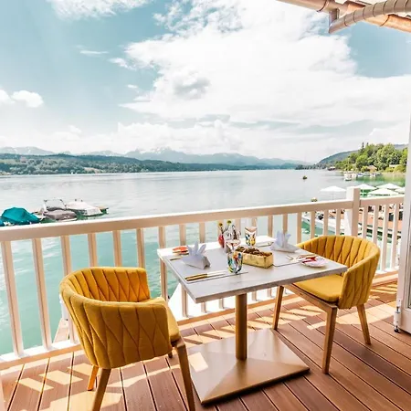 호텔 슐로스 제펠스 Pörtschach am Wörthersee