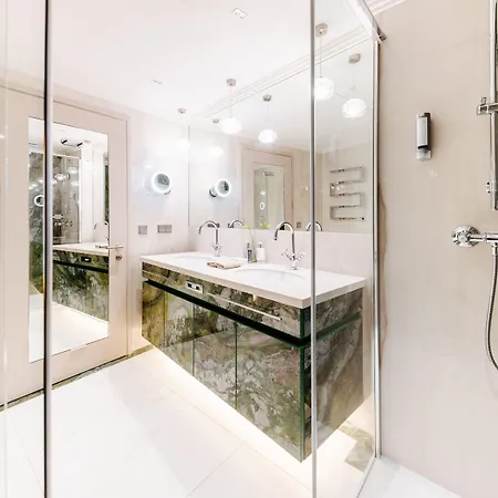 Schloss Seefels 5* Tiebitsch