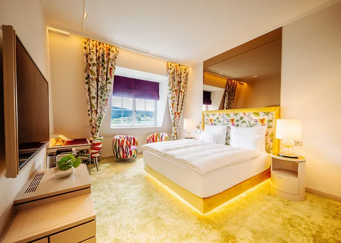 Schloss Seefels Tiebitsch